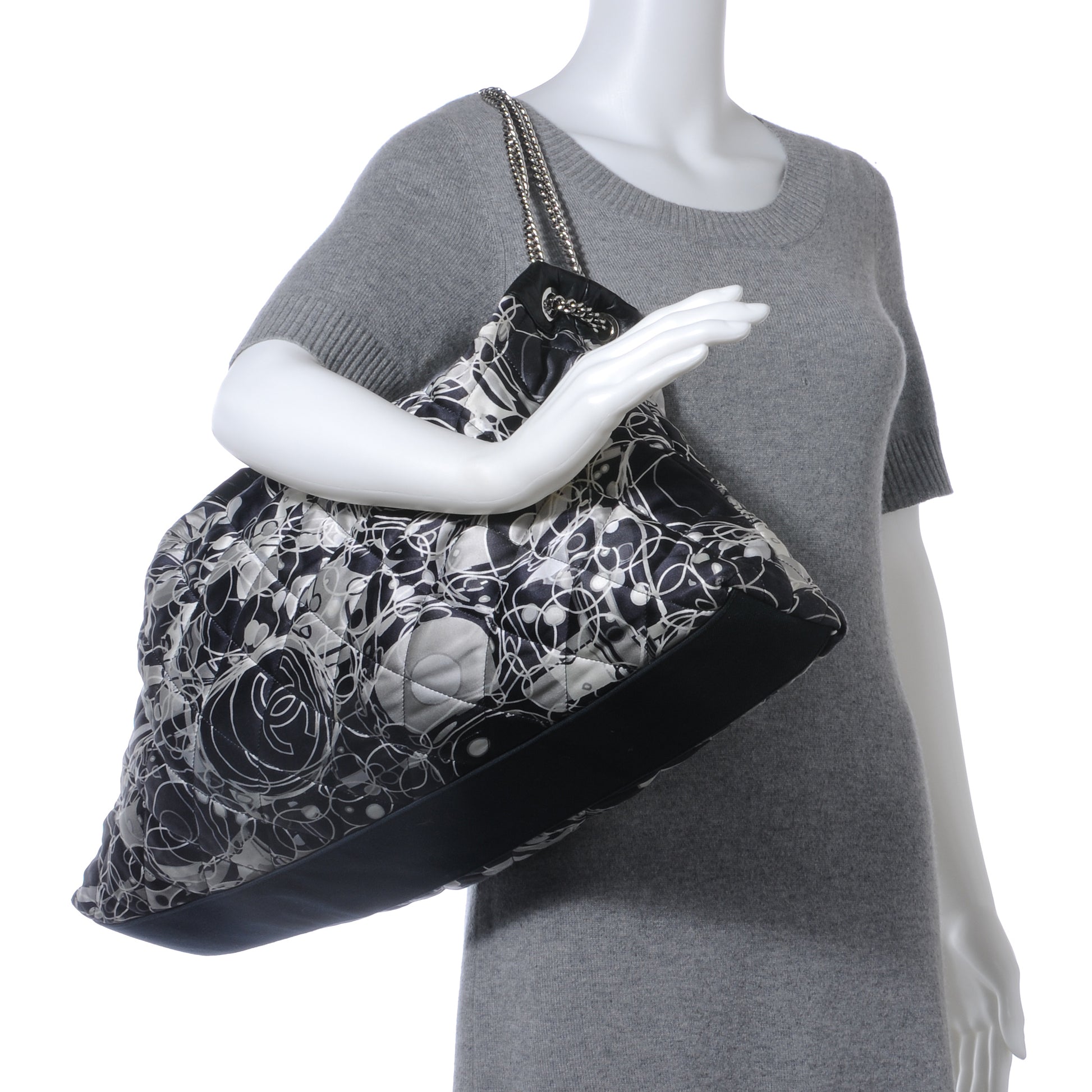 Chanel Satin Quilted Large Kaleidoscope Tote Black 2 of 8