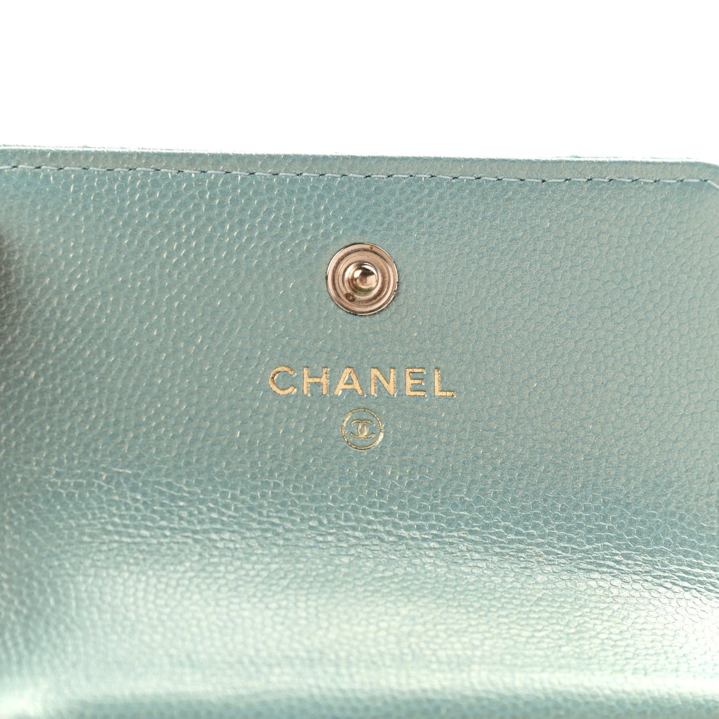 Iridescent Caviar Quilted Pearl On Top Coin Purse With Chain Light Green