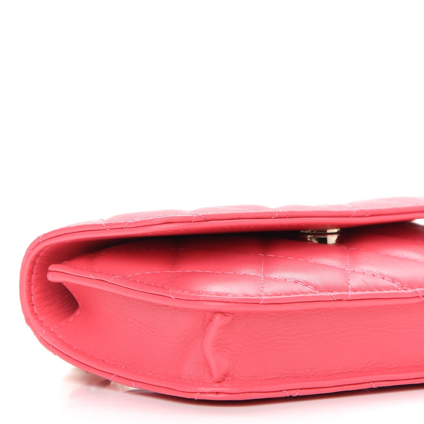 Calfskin Quilted Maxi Pearls Clutch With Chain Pink