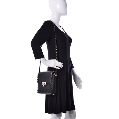 Valentino Garavani Pebbled Calfskin Rockstud Flip Lock Flap Messenger Black 2 of 17