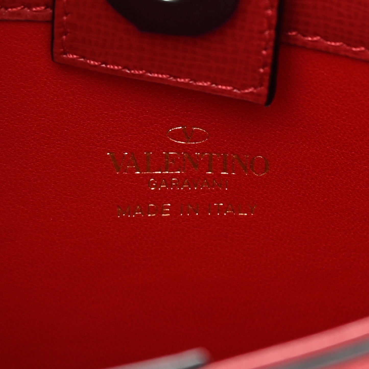 Vitello Small Rockstud Alcove Top-Handle Bag Rosso Valentino
