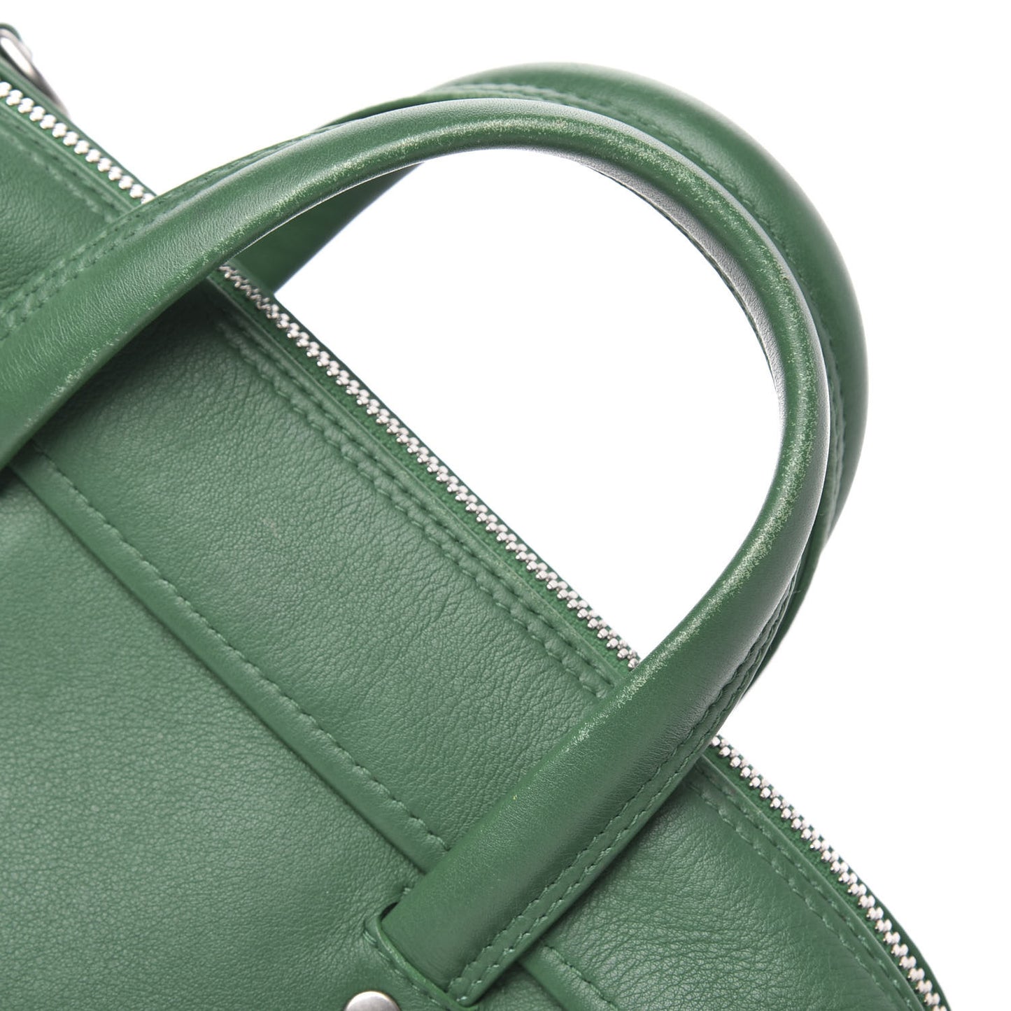 Shiny Day Calfskin S Triangle Duffle Vert Irlandais