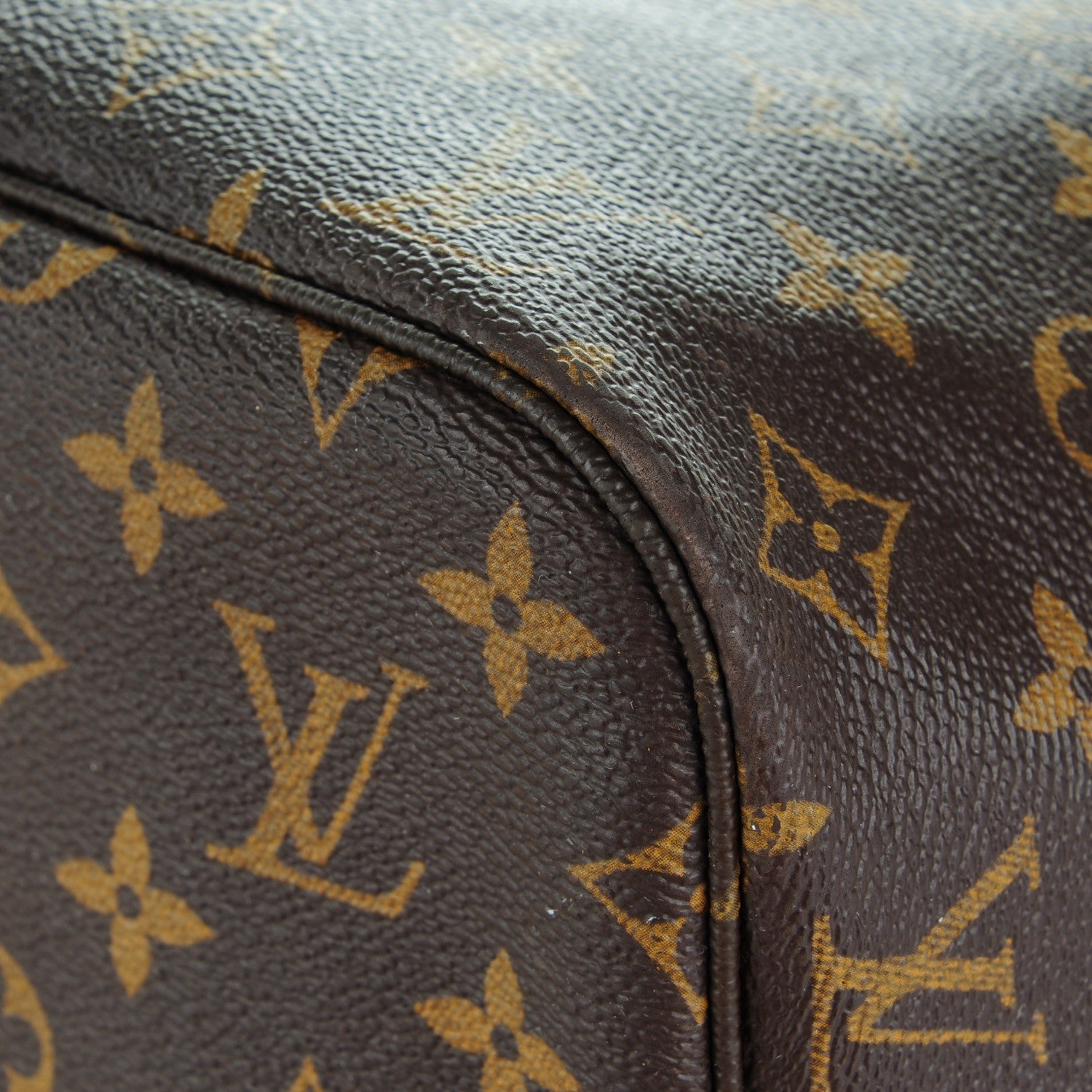 Louis Vuitton Monogram Neverfull MM 8 of 11