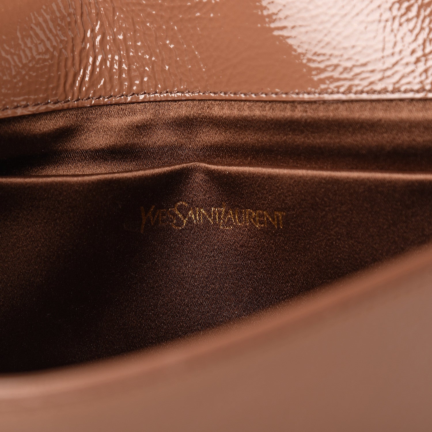 Saint Laurent Textured Patent Monogram Large Belle De Jour Clutch Tobacco 5 of 6