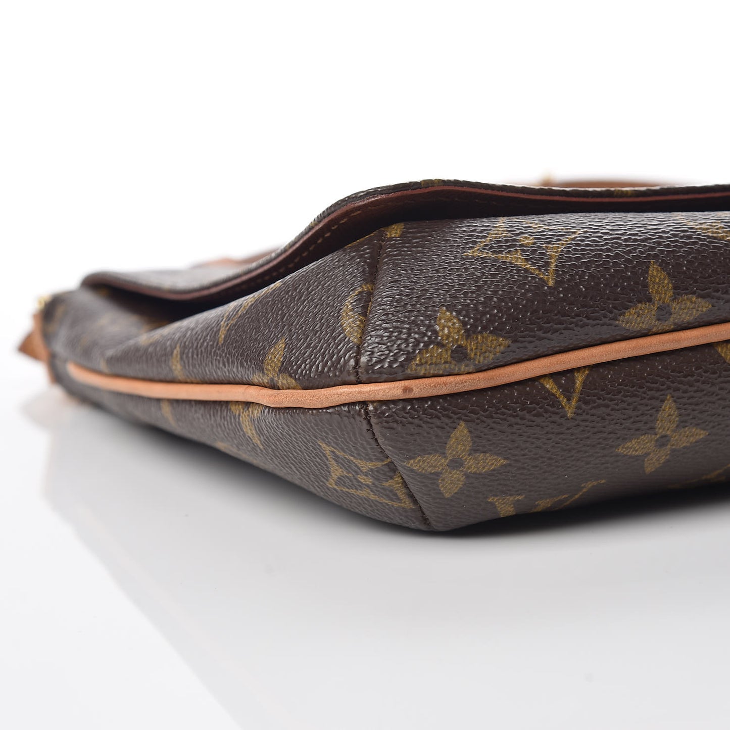 Monogram Musette Tango