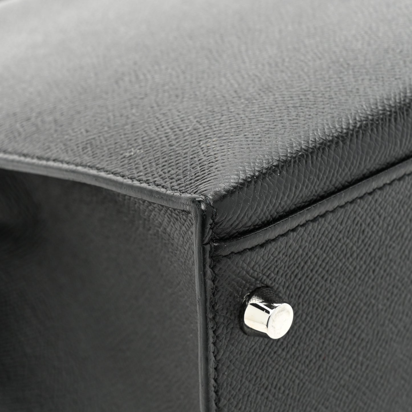 Epsom Kelly Sellier 32 Black