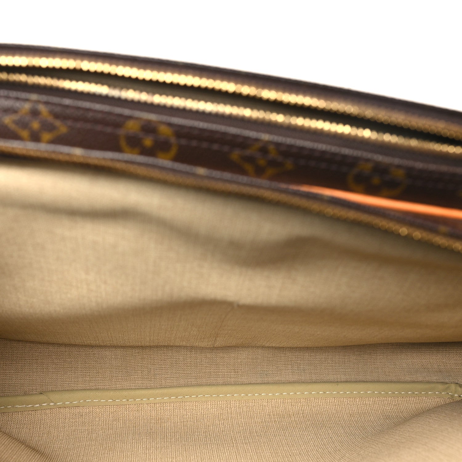 Louis Vuitton Monogram Reporter GM 5 of 10