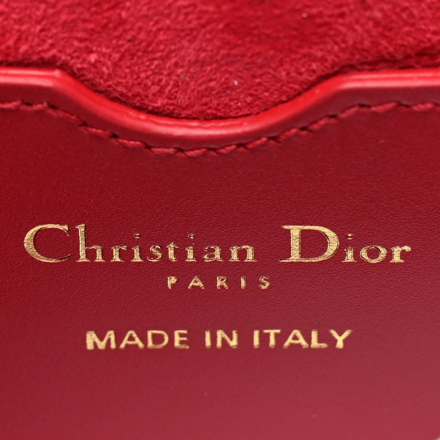 Box Calfskin Small Bobby Flap Red