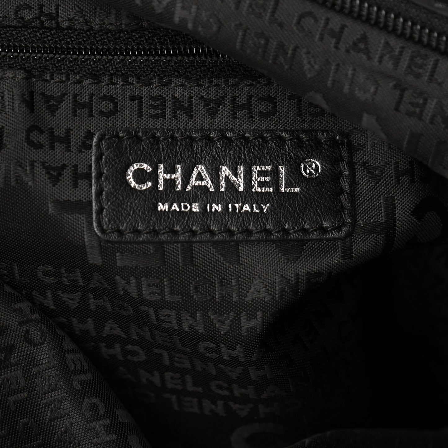 Lambskin Large Ultimate Soft Tote Black