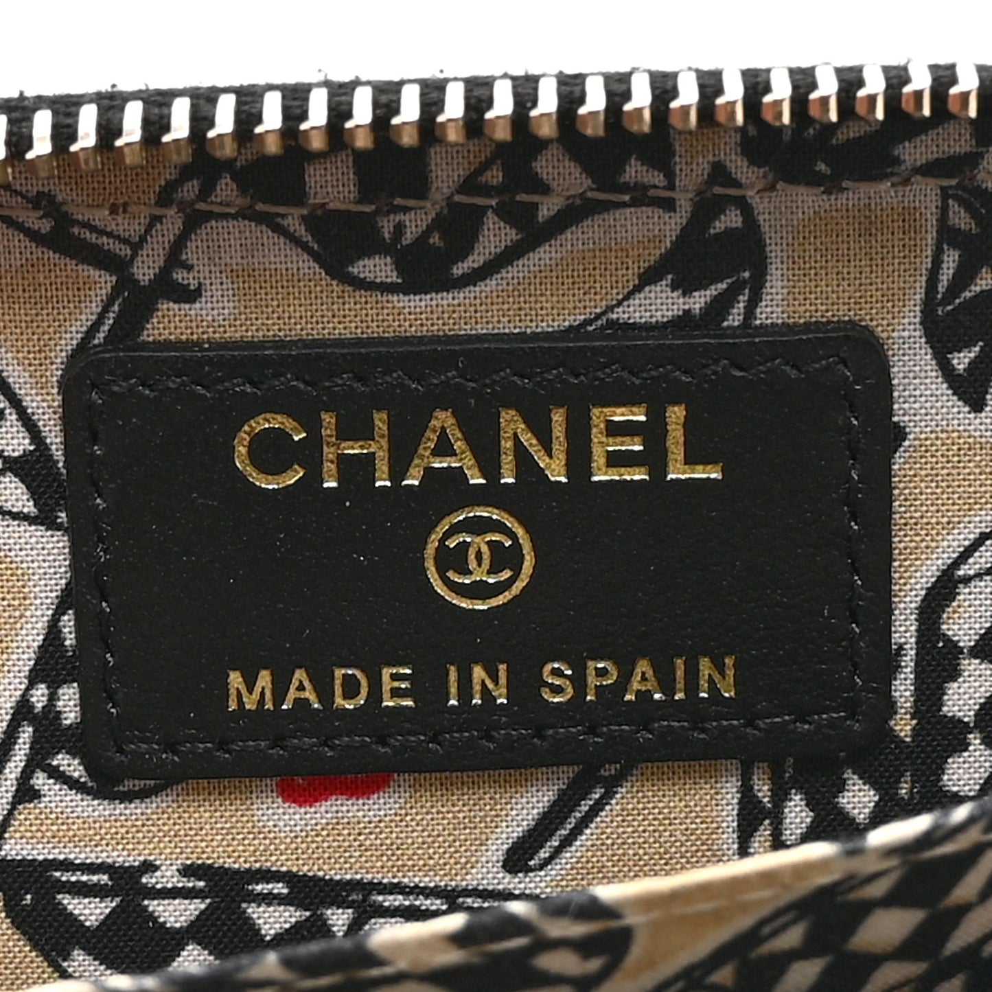 Caviar Quilted Striated CC Zip Coin Purse Black
