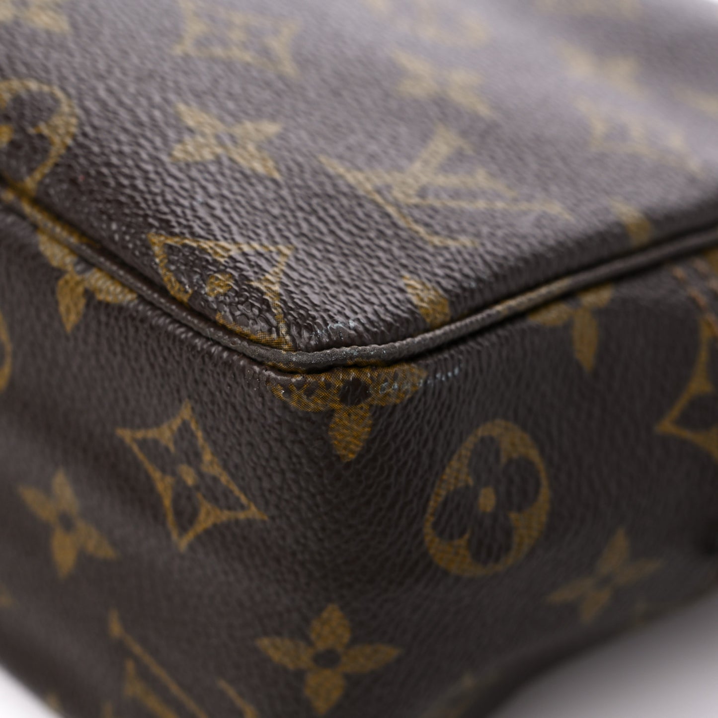 Monogram Trousse Toilette 28