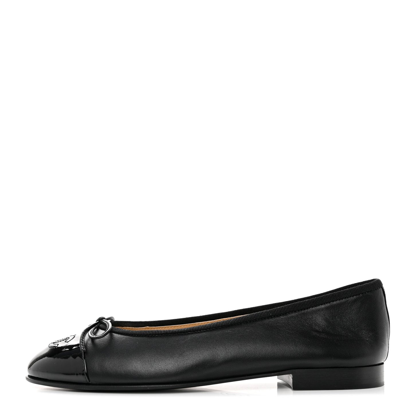 Lambskin Patent CC Cap Toe Ballerina Flats 38 Black