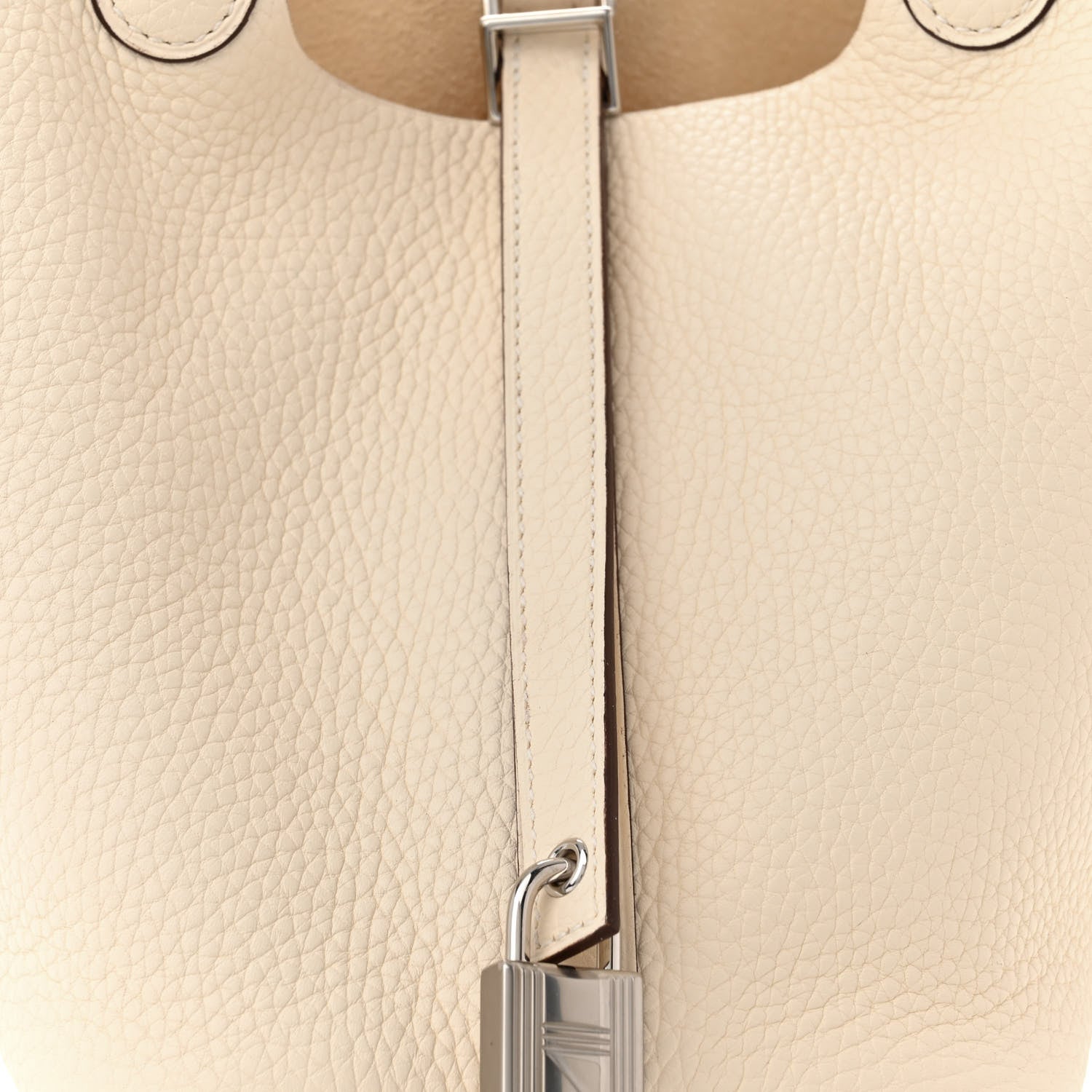 Hermes Taurillon Clemence Picotin Lock 18 PM Nata 8 of 11