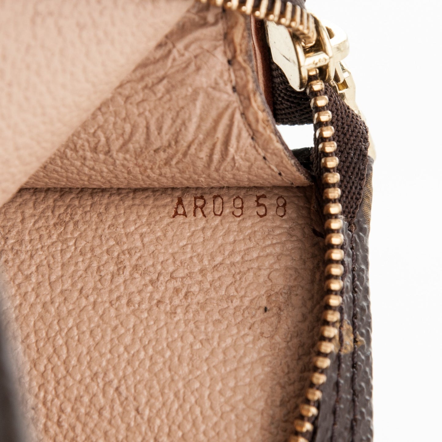Monogram Petit Bucket Pouch