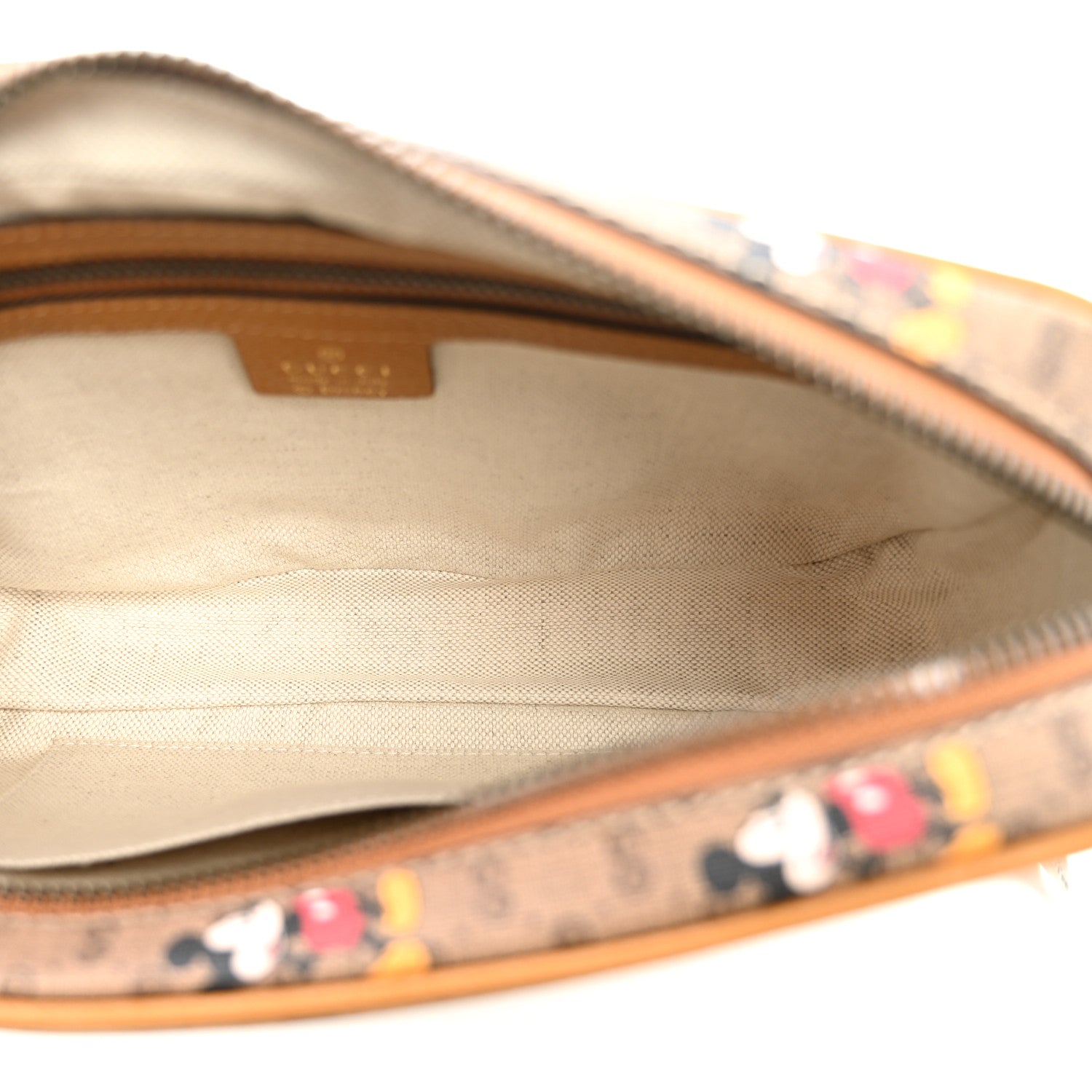 Gucci X DISNEY Mini Vintage GG Supreme Monogram Mickey Mouse Small Belt Bag 85 34 Beige Vintage Sun Oil 5 of 10