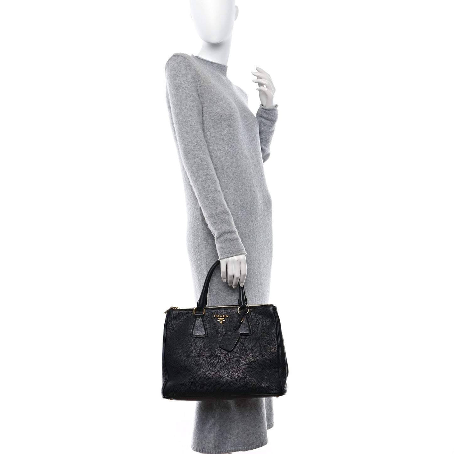 Vitello Daino Double Zip Tote Black