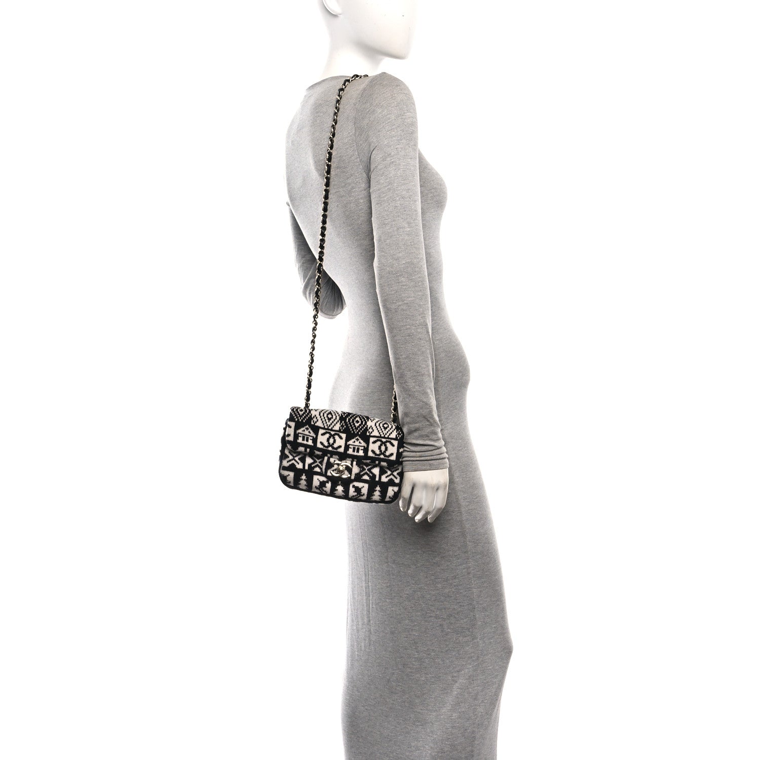 Chanel Cashmere Knit Coco Neige Flap Black White 2 of 10