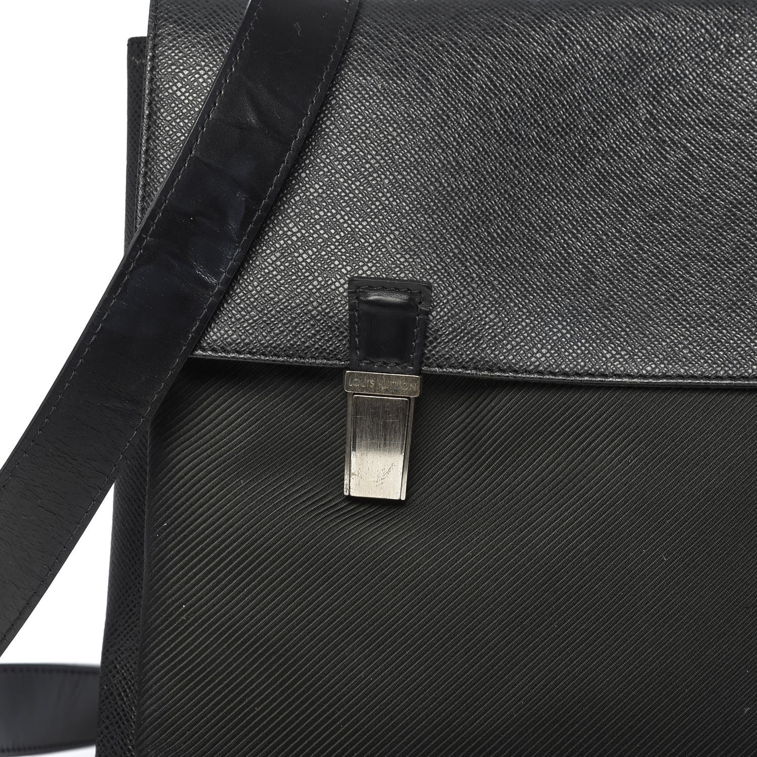 Louis Vuitton Taiga Saratov GM Ardoise 12 of 12
