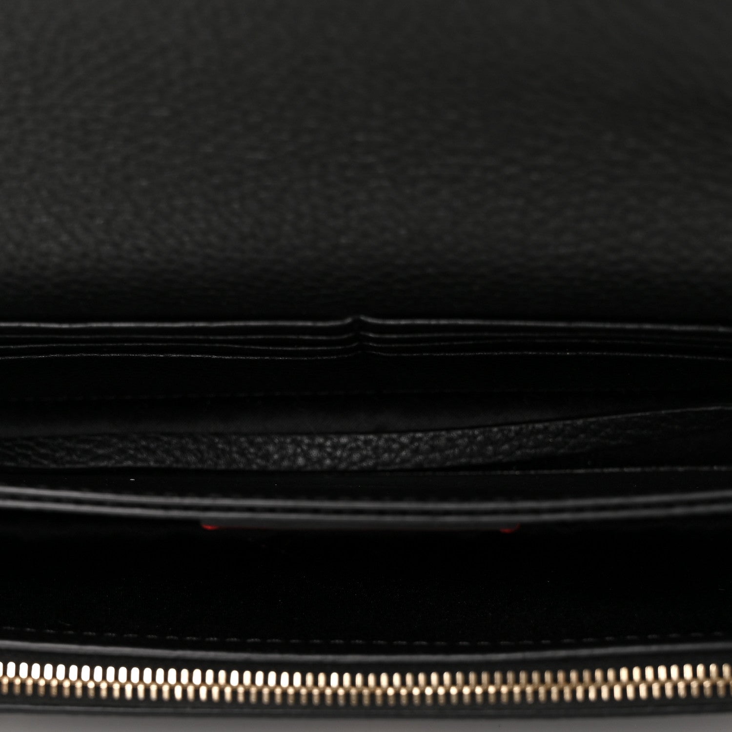 Valentino Garavani Pebbled Calfskin Rockstud Flap Wallet On Chain Black 4 of 8