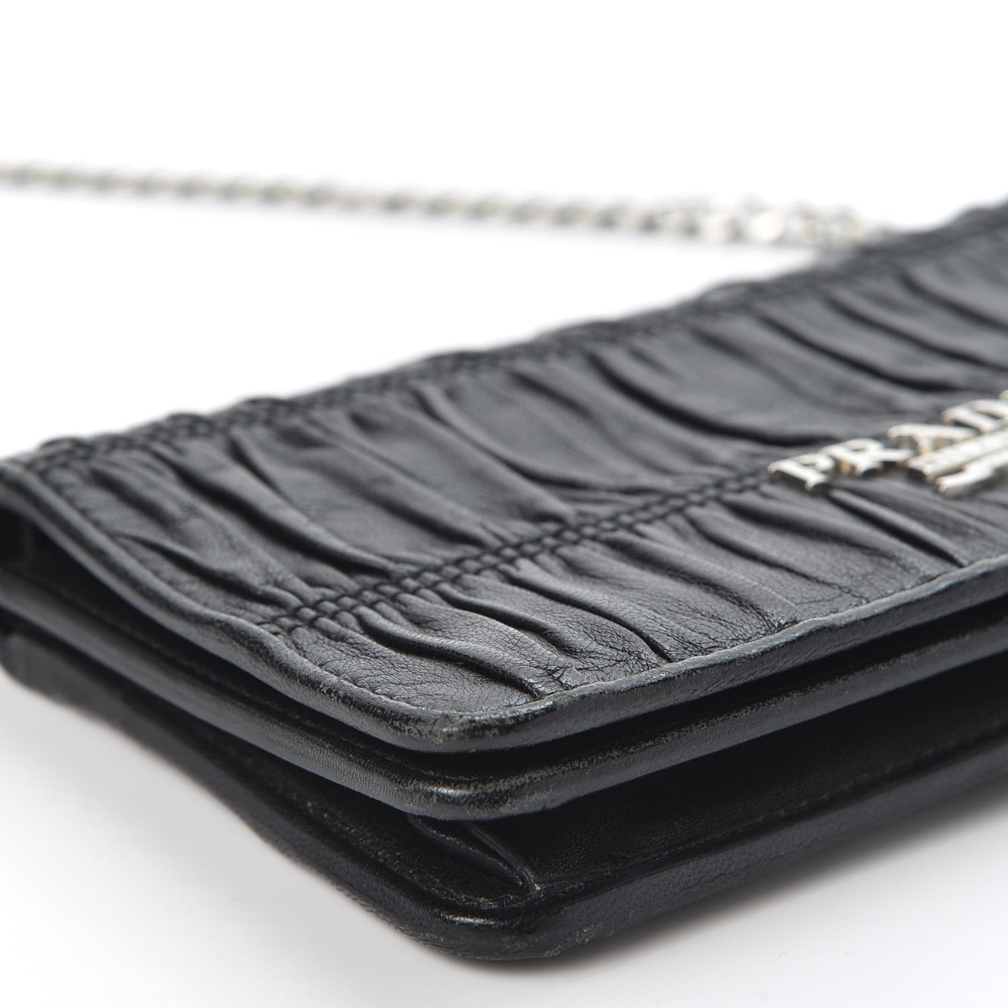 Nappa Gaufre Wallet On Chain Black