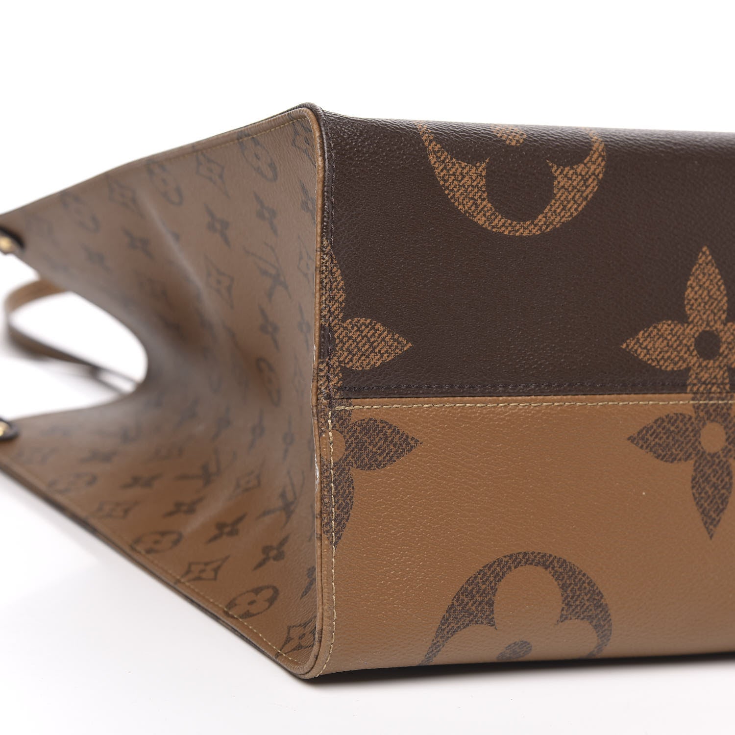 Louis Vuitton Reverse Monogram Giant Onthego GM 8 of 10
