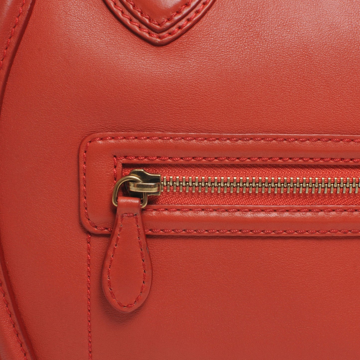 Smooth Calfskin Mini Luggage Lipstick