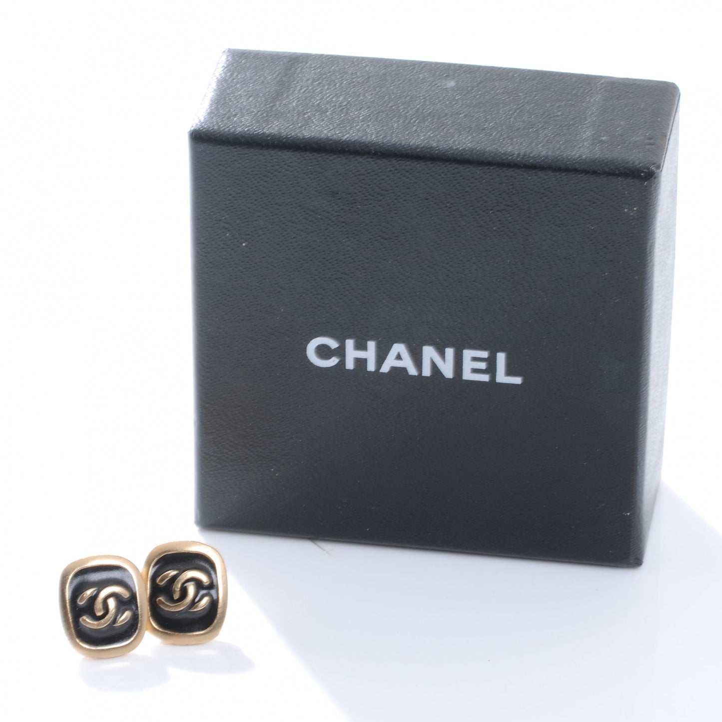 Enamel CC Earrings Black and Gold