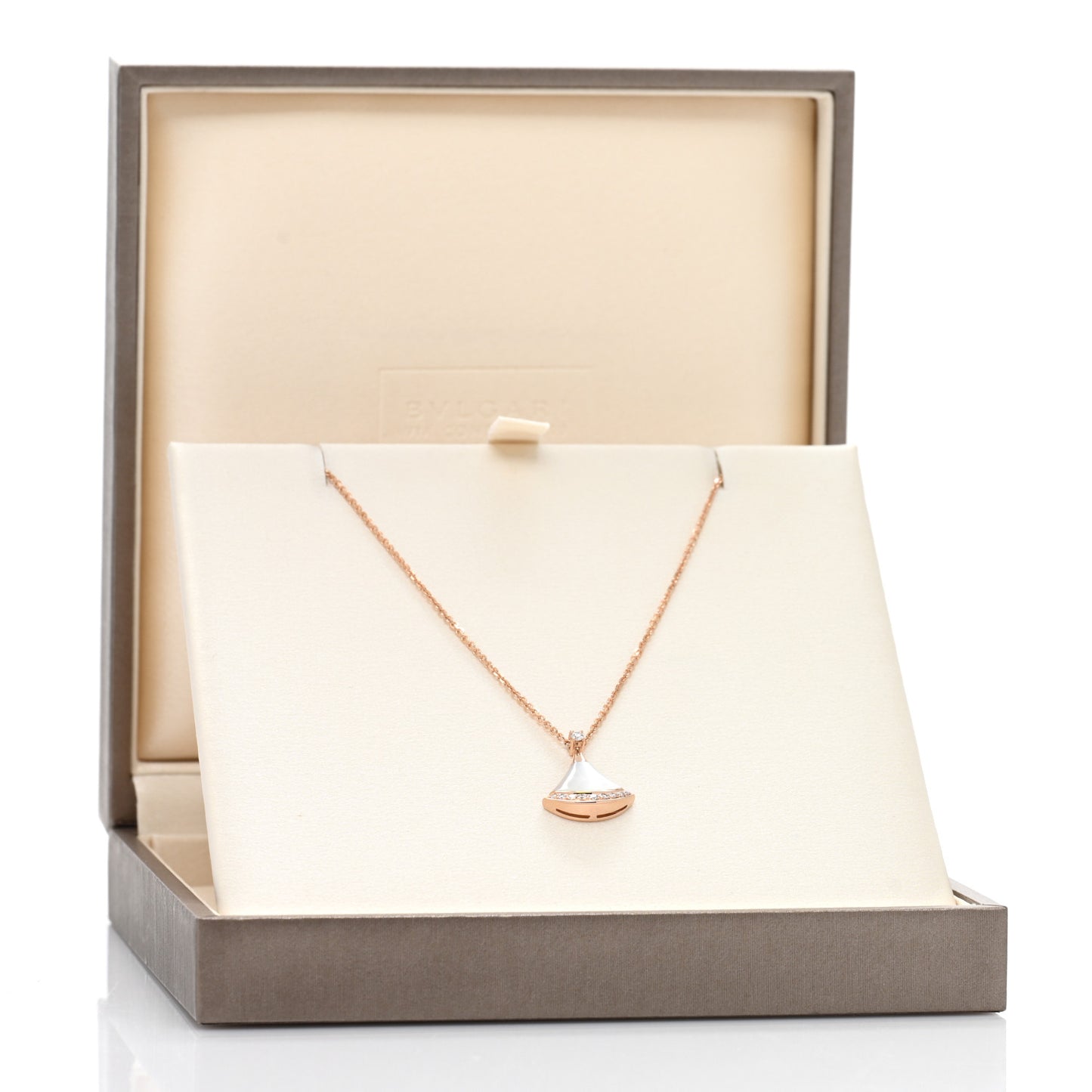 18K Rose Gold Diamond Mother of Pearl Divas' Dream Pave Pendant Necklace