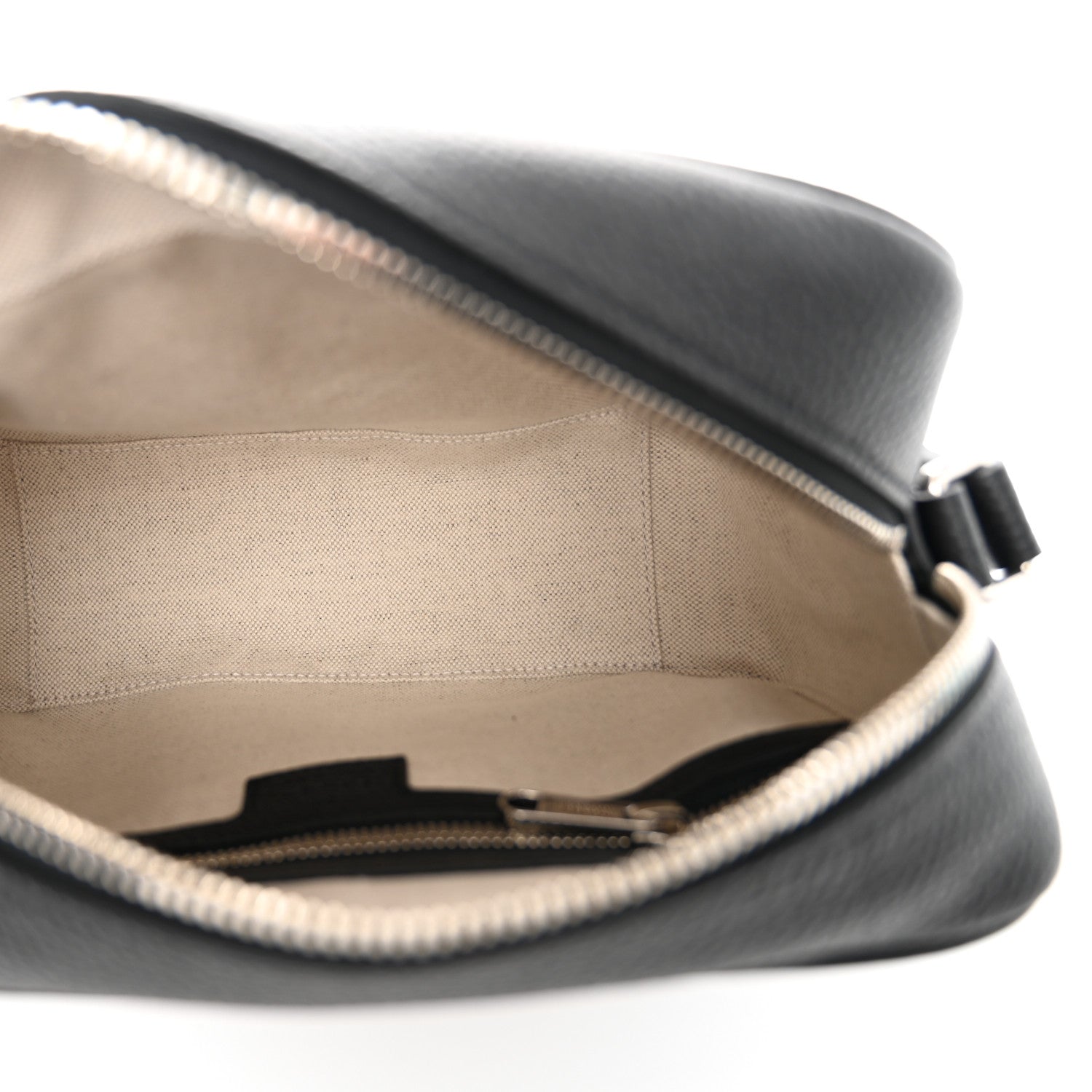 Gucci Piuma Calfskin Jumbo GG Embossed Medium Messenger Bag Black 5 of 10