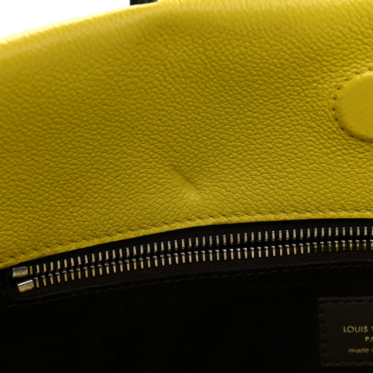 Veau Cachemire Tote W PM Pistache
