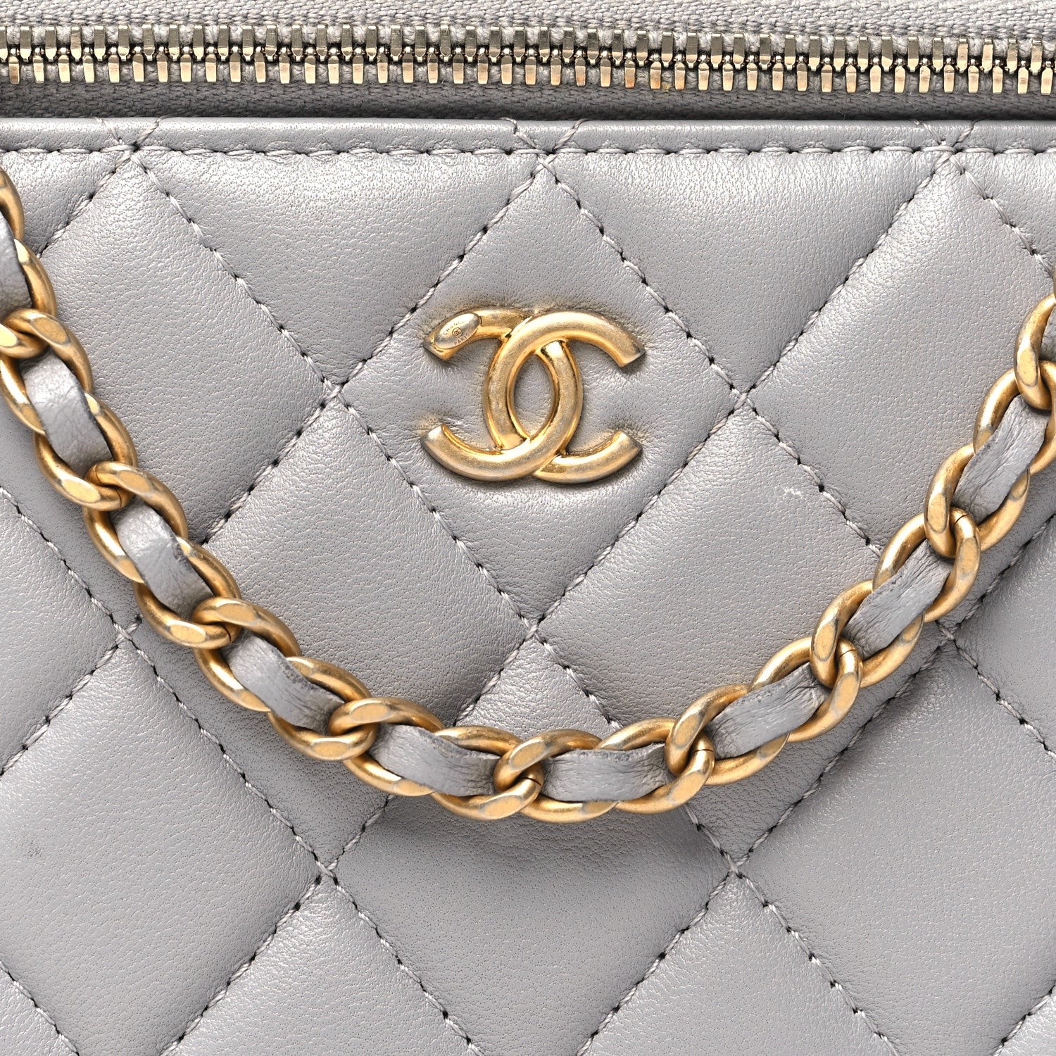 Chanel Lambskin Quilted Small Pearl Crush Vanity Case With Chain Grey 8 of 11