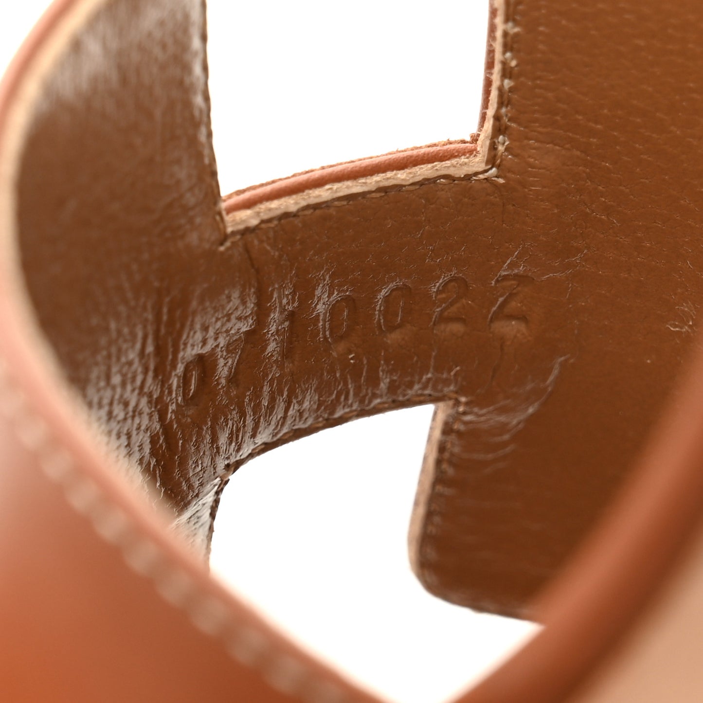 Calfskin Oasis Sandals 38 Gold