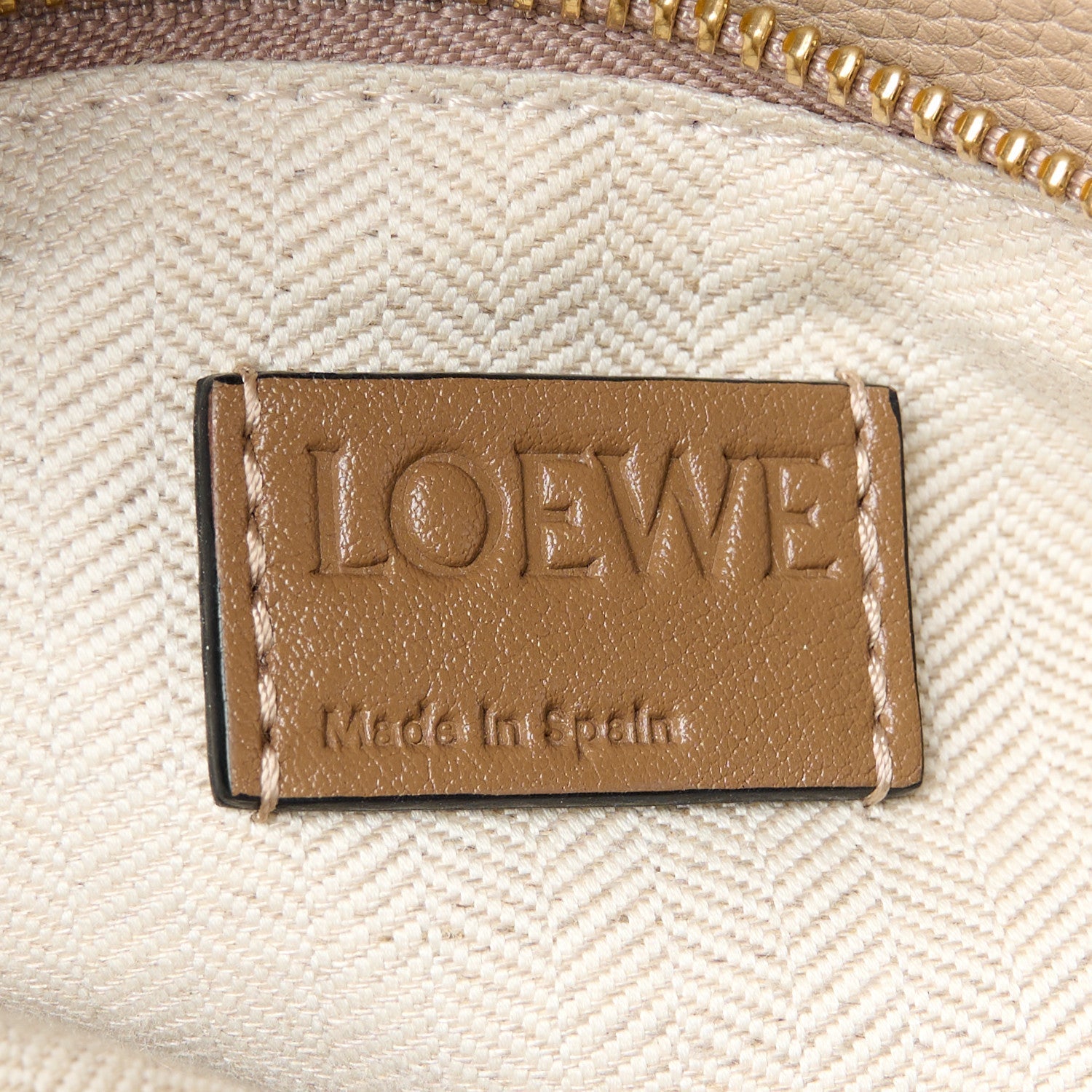 Loewe Grained Calfskin Small Puzzle Bag Sand Mink 4 of 8