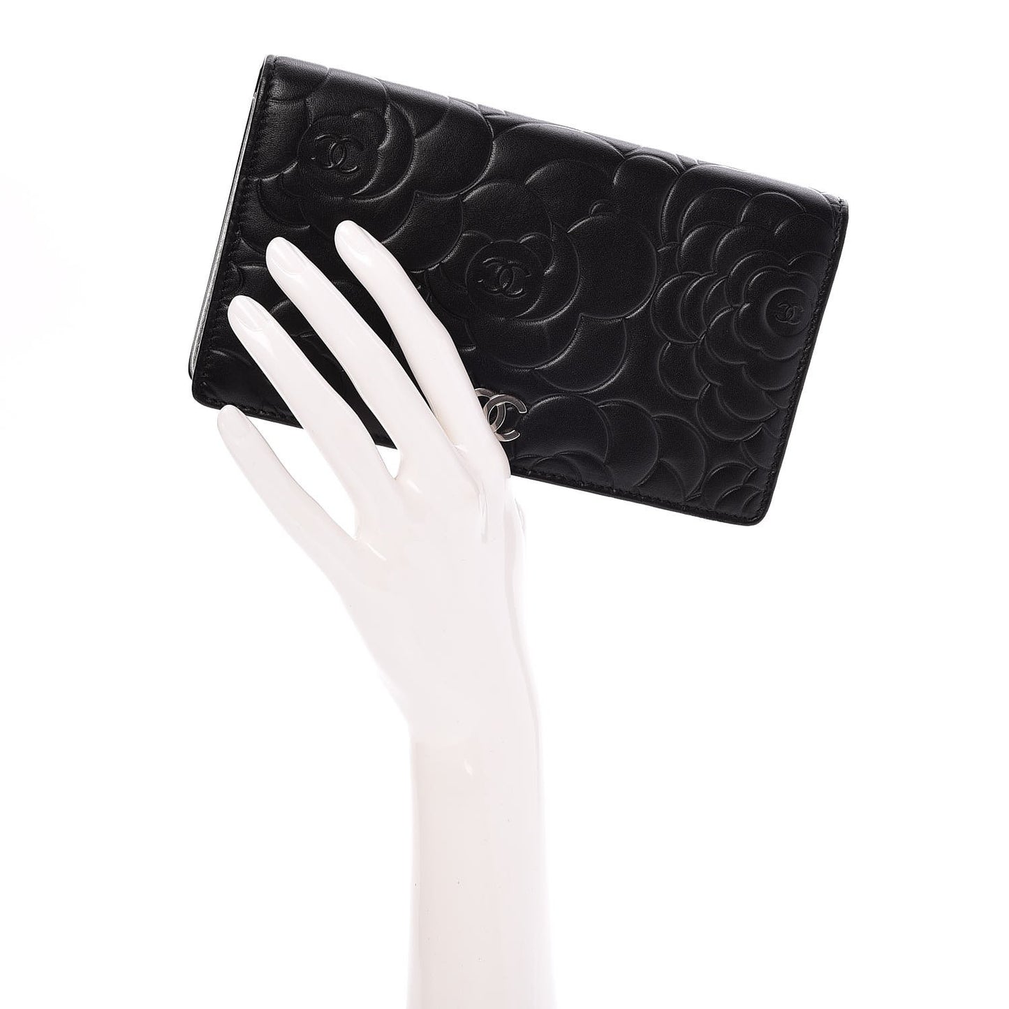 Lambskin Camellia Embossed Yen Wallet Black