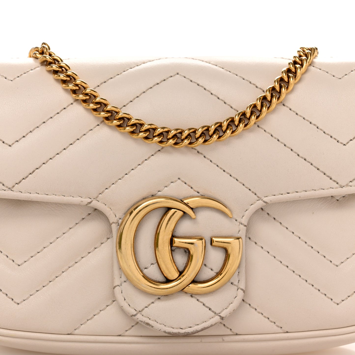 Calfskin Matelasse Super Mini GG Marmont Shoulder Bag White