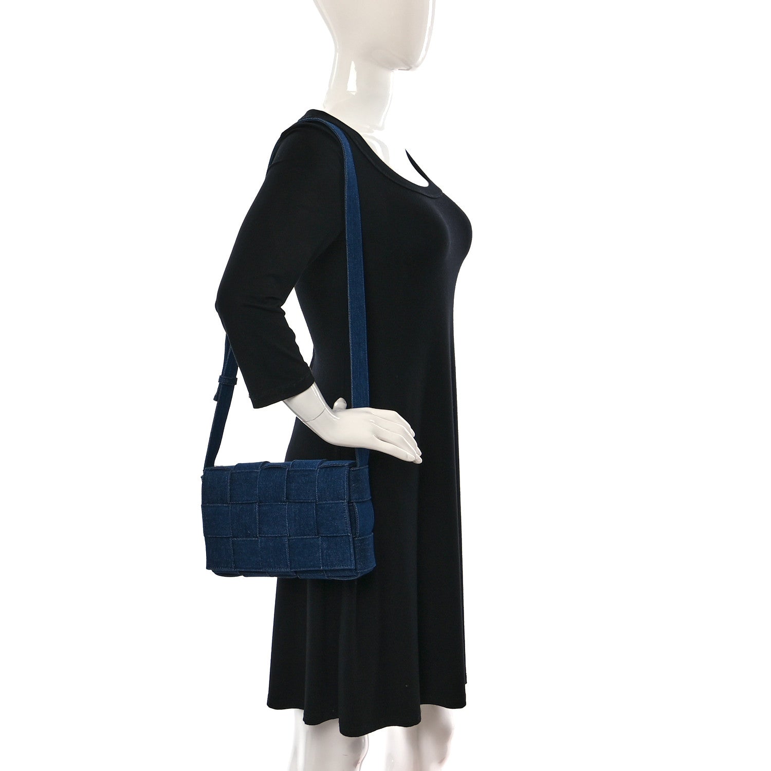 Bottega Veneta Denim Maxi Intrecciato Cassette Crossbody Bag Indigo 3 of 9