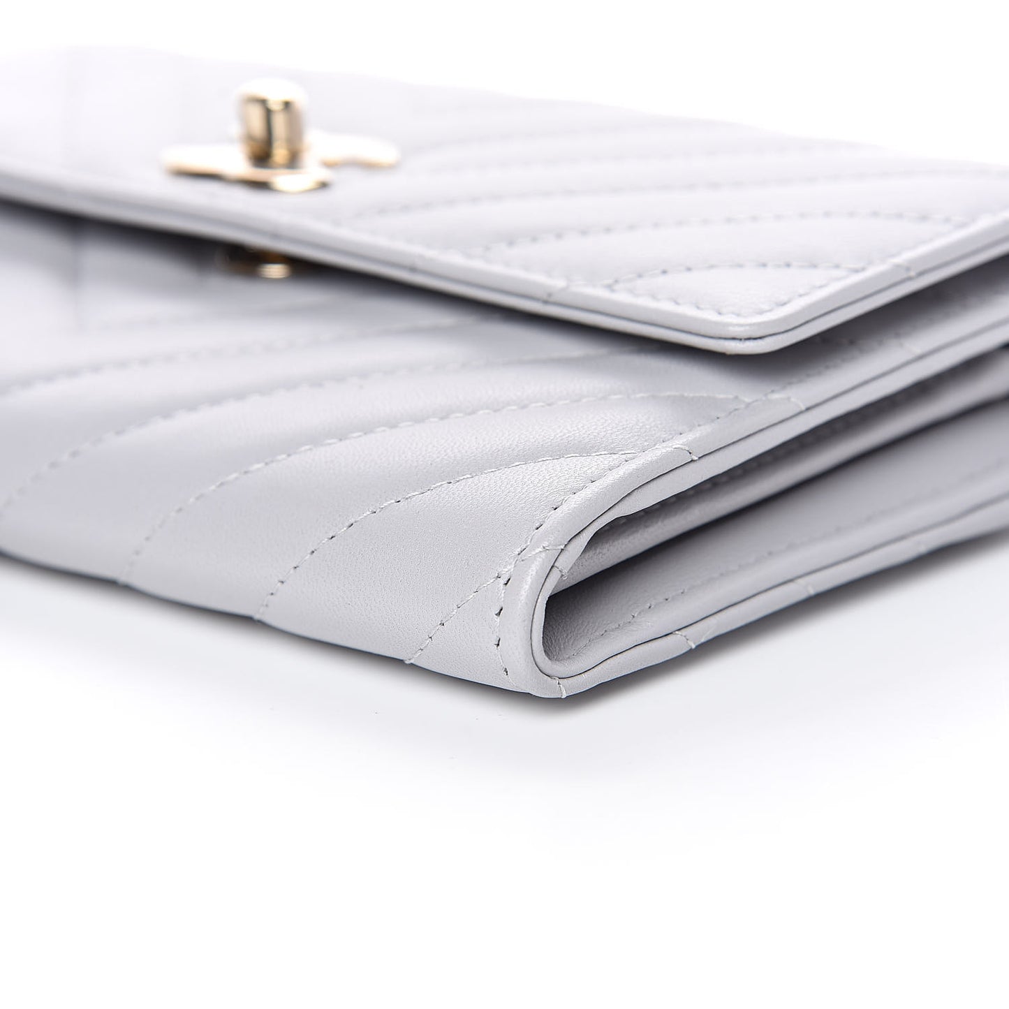Lambskin Chevron Quilted Trendy CC Wallet On Chain WOC Grey