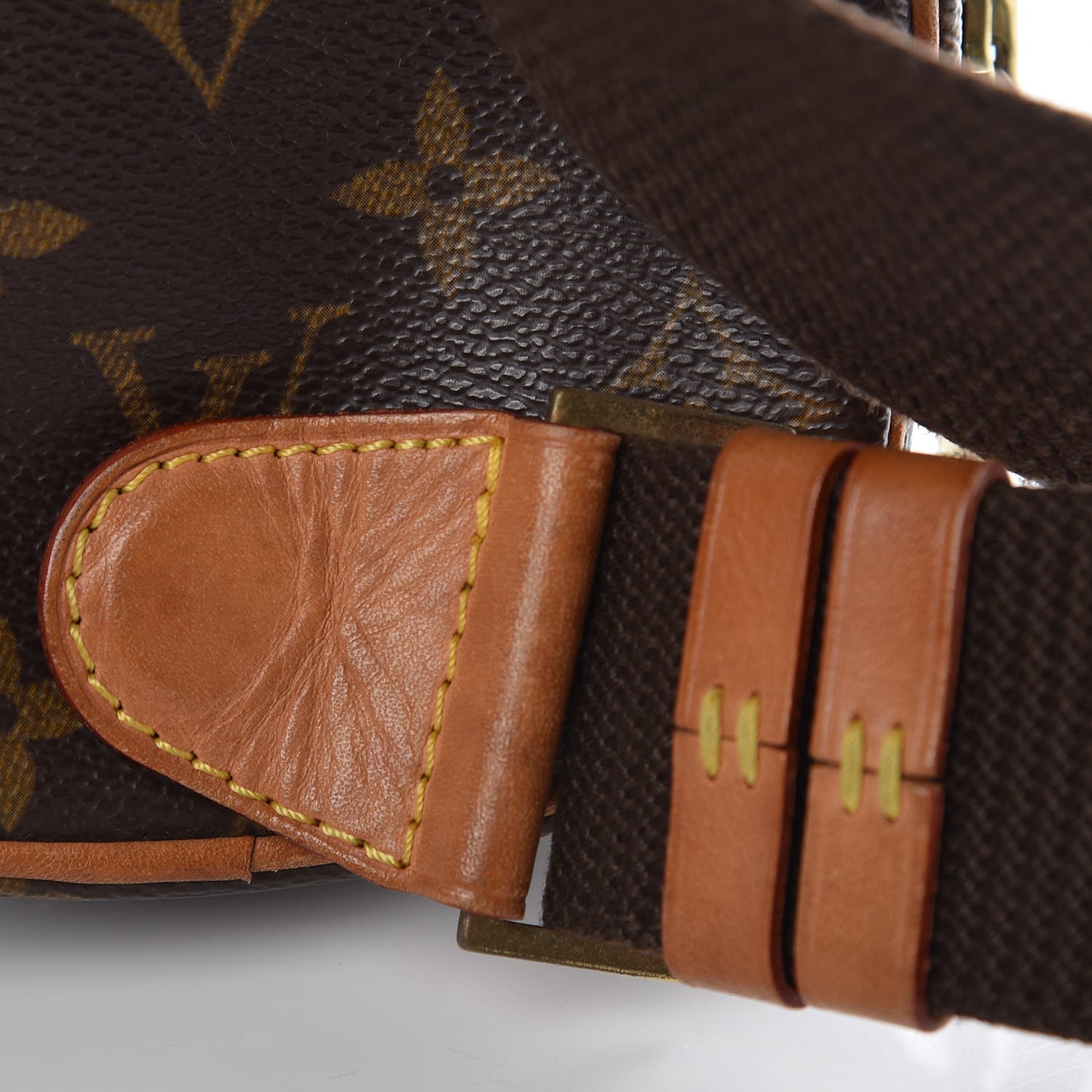 Monogram Pochette Gange