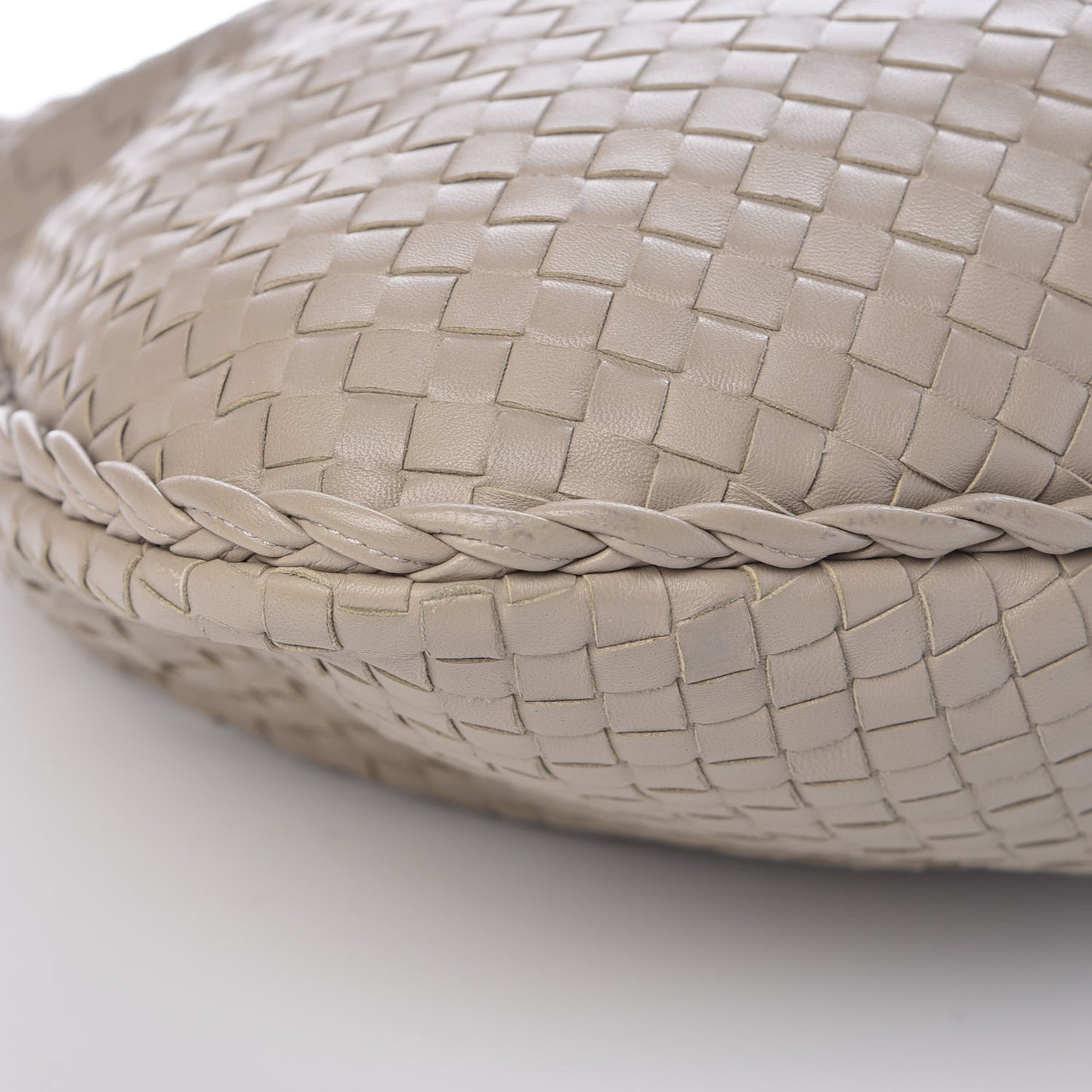Nappa Intrecciato Large Veneta Hobo Limo