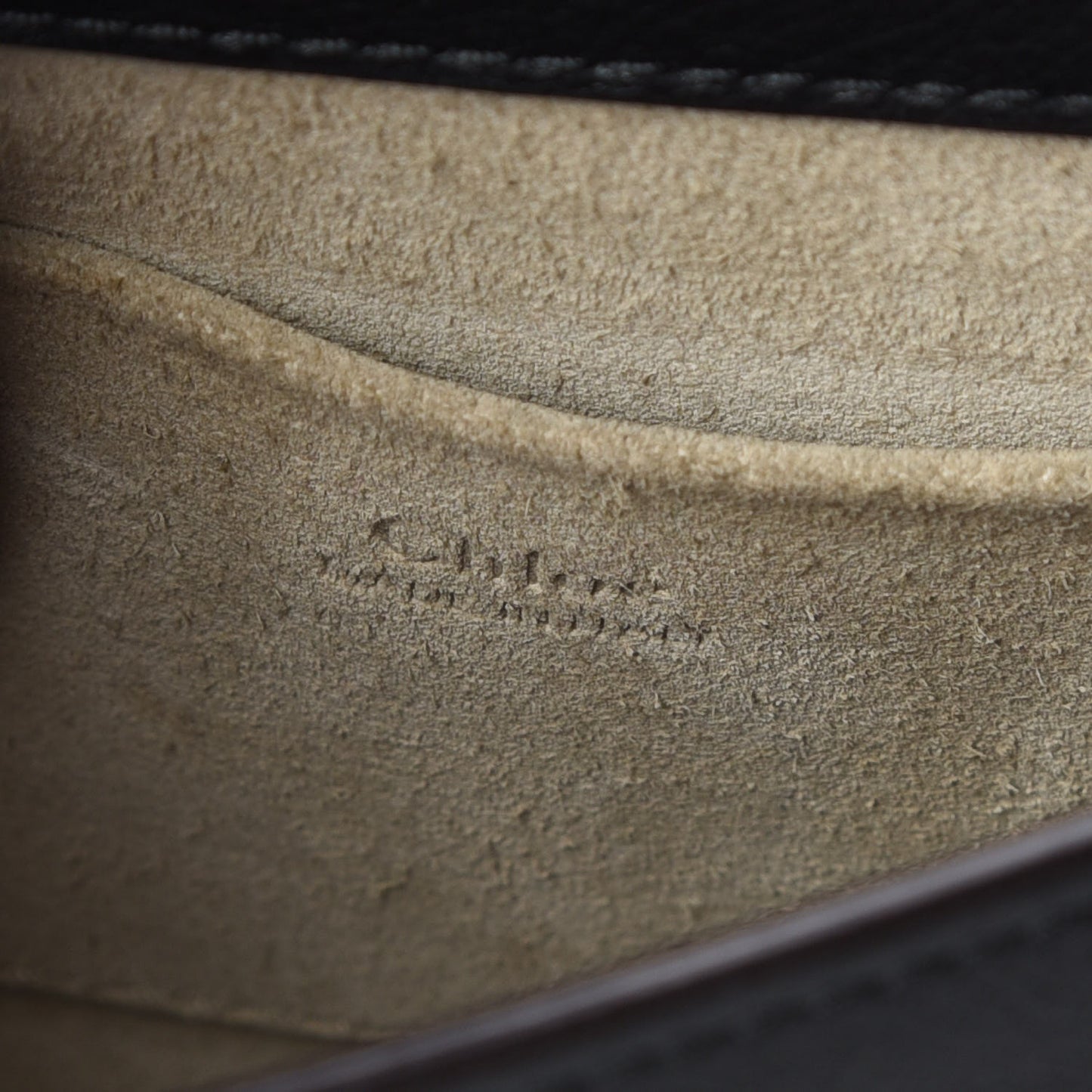 Calfskin Small Nile Bracelet Bag Black