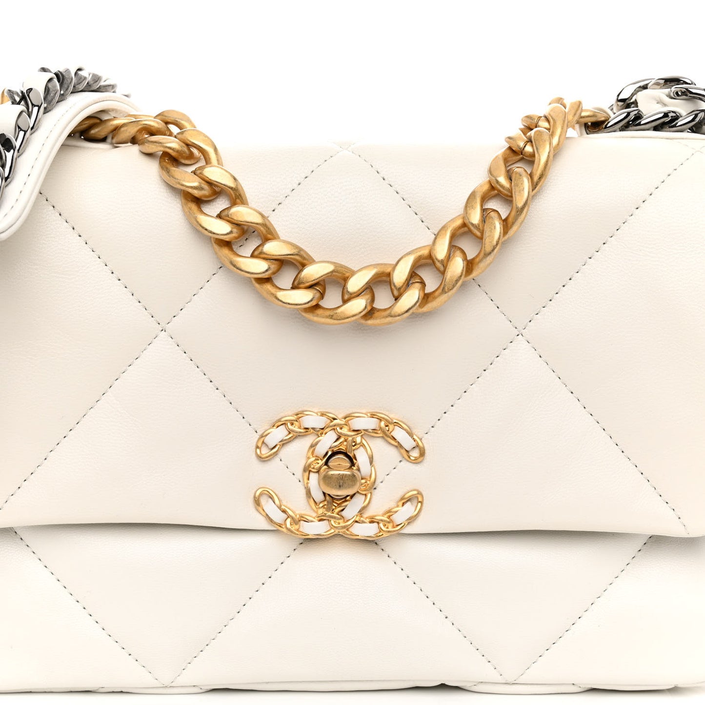 Lambskin Quilted Medium Chanel 19 Flap White