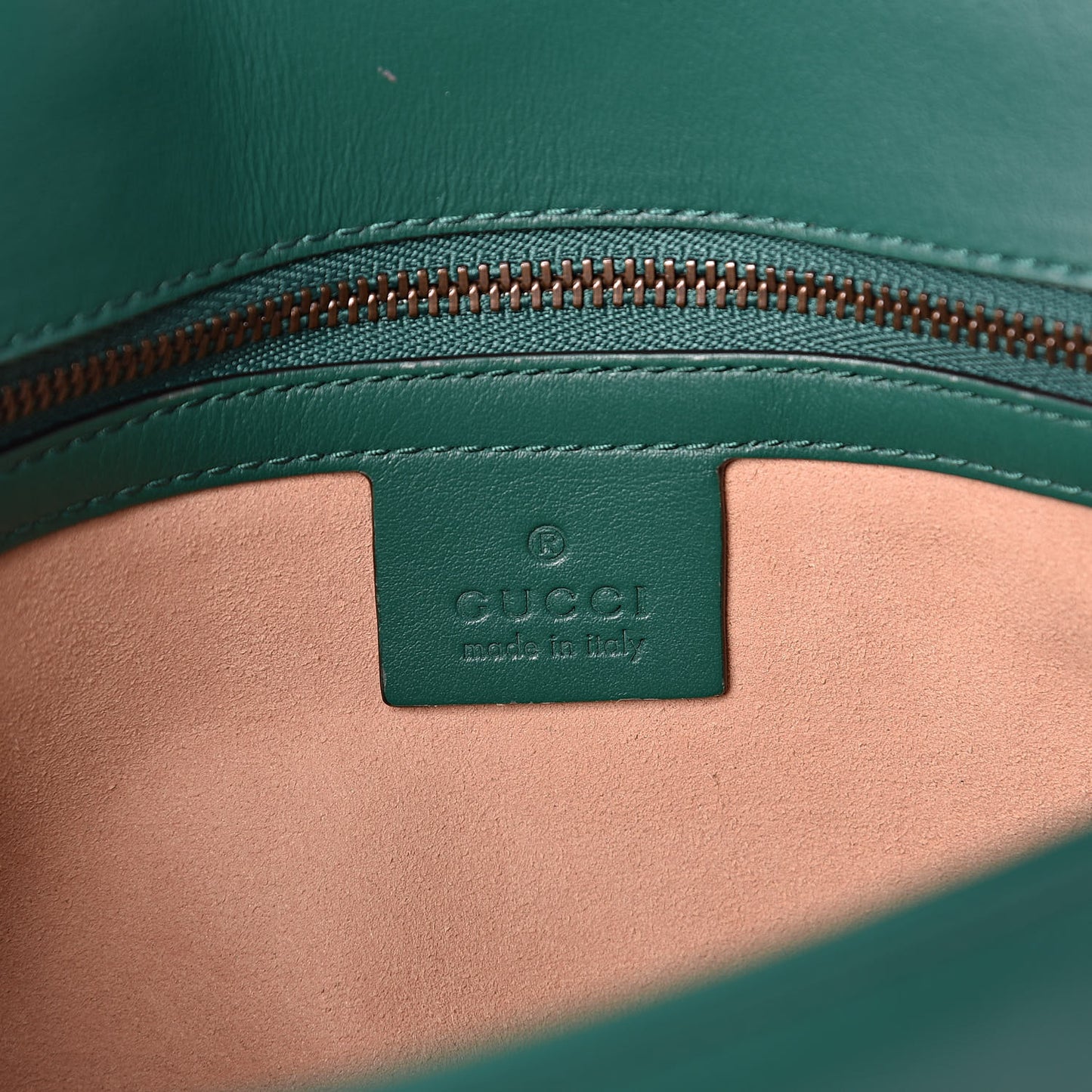 Calfskin Matelasse Small GG Marmont Shoulder Bag Emerald Green