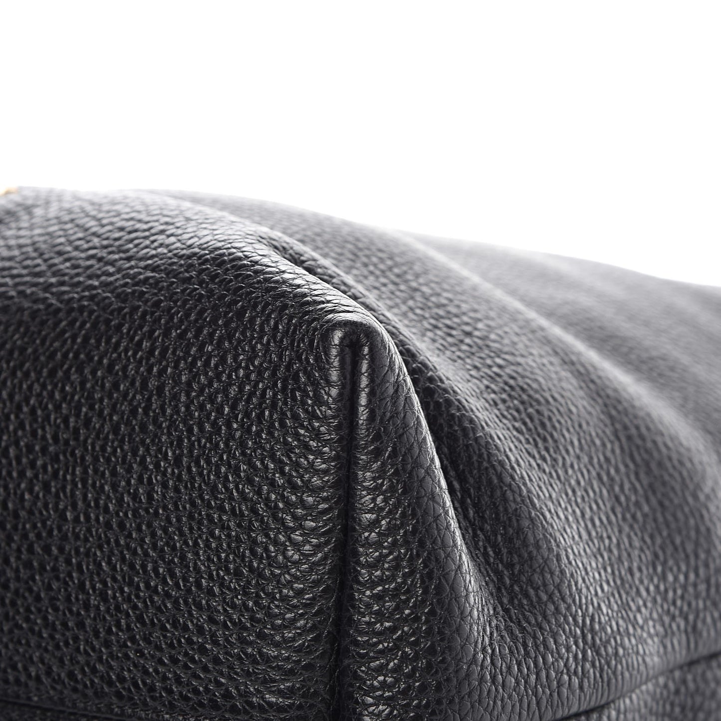 London Grainy Calfskin Medium Cale Hobo Black