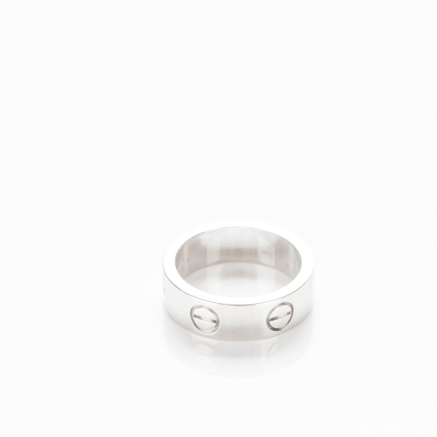 18K White Gold 5.5mm LOVE Ring 49 4.75