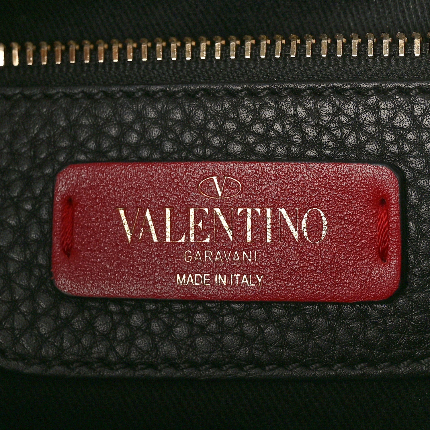 Valentino Garavani Pebbled Calfskin Large JoyLock Satchel Black 6 of 8