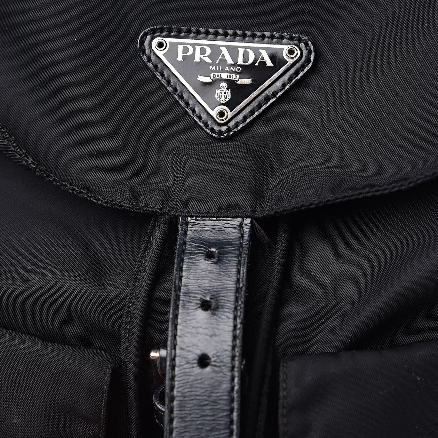 Nylon Vela Medium Backpack Black