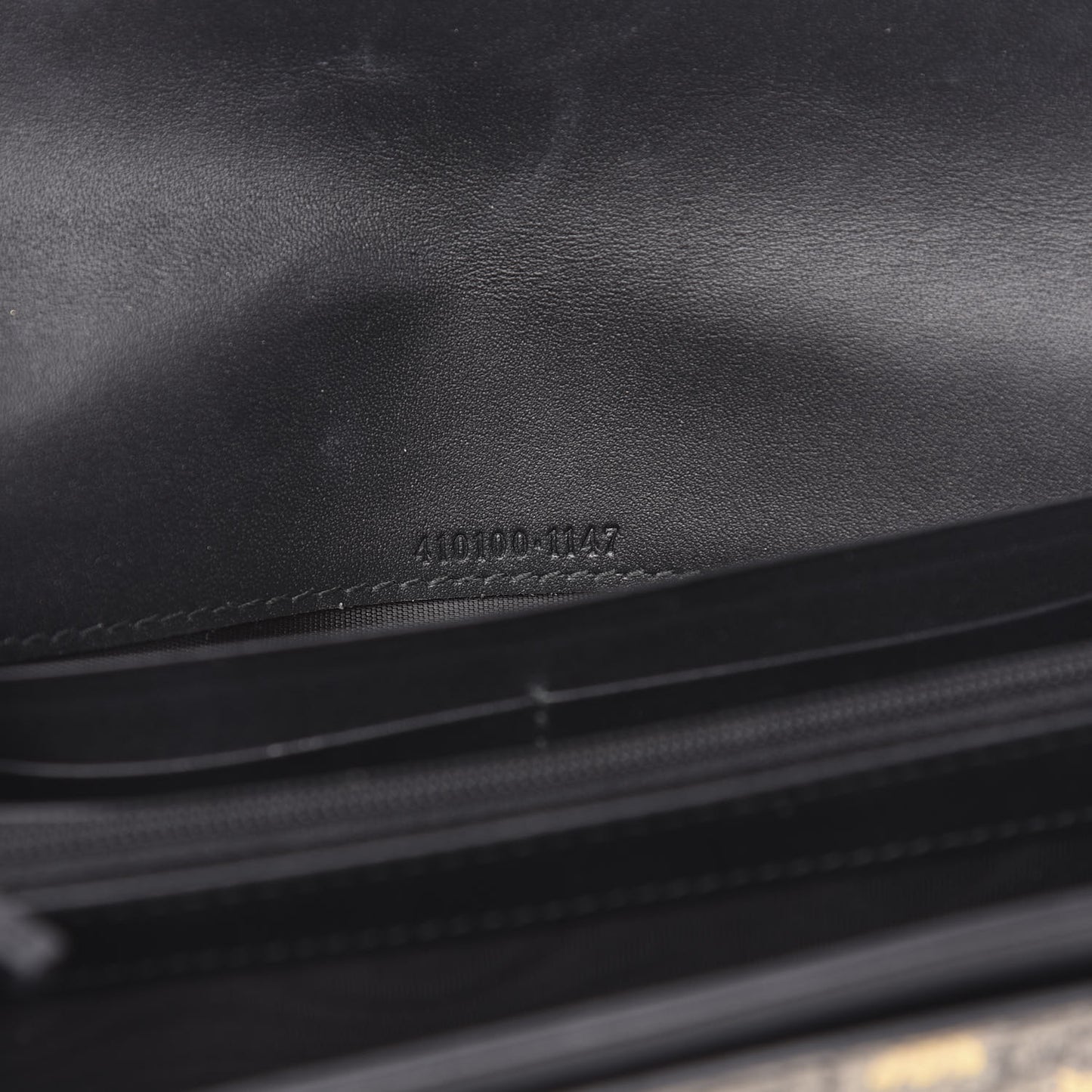 GG Supreme Monogram Bees Continental Wallet Beige Oro Black