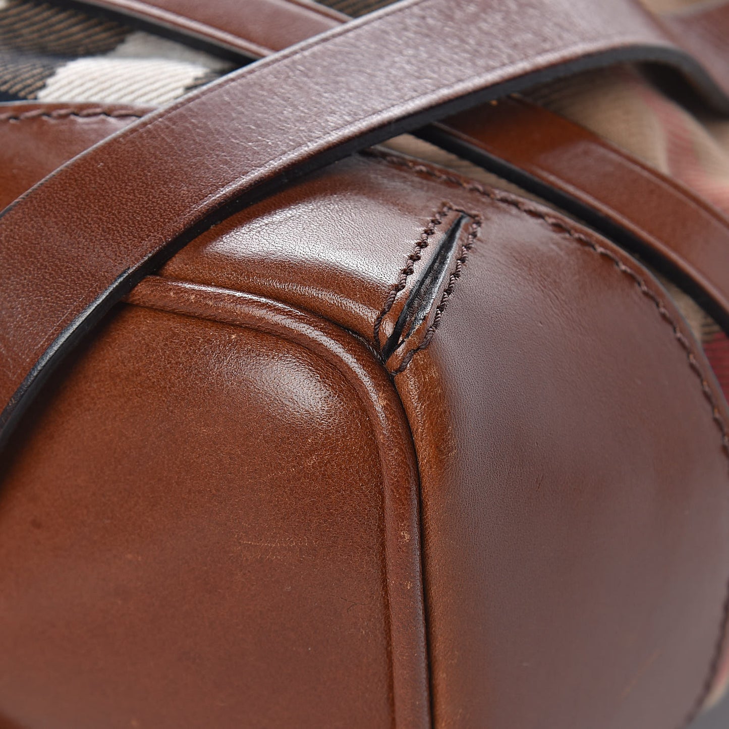 House Check Bridle Calfskin Medium Gosford Hobo Dark Tan