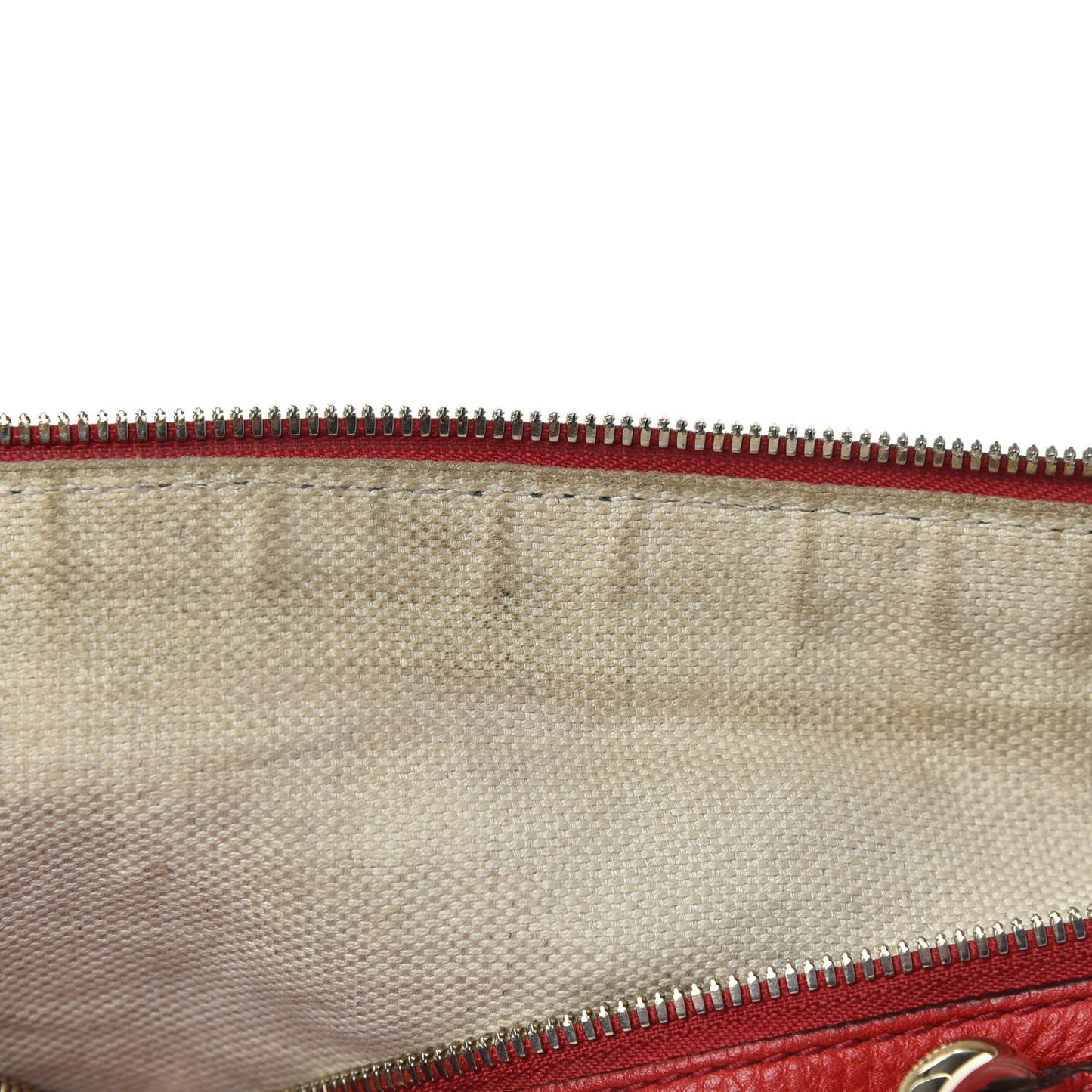 Pebbled Calfskin Medium Soho Boston Red