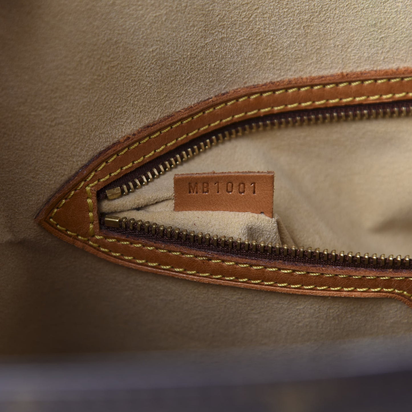 Monogram Babylone